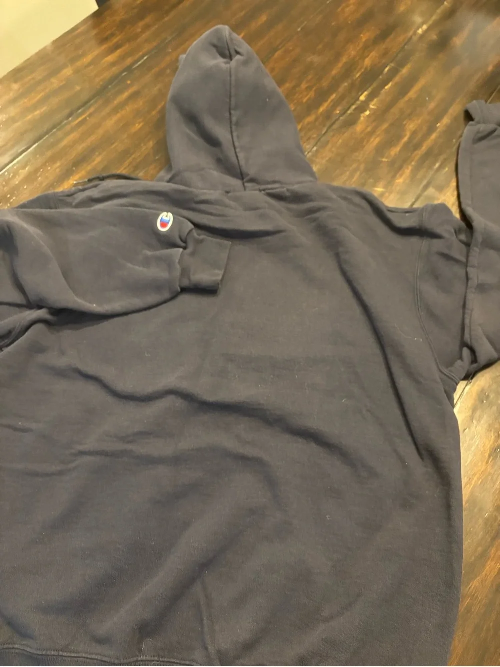 Champion university of North Carolina Logo Hooded Sweatshirt men’s size medium